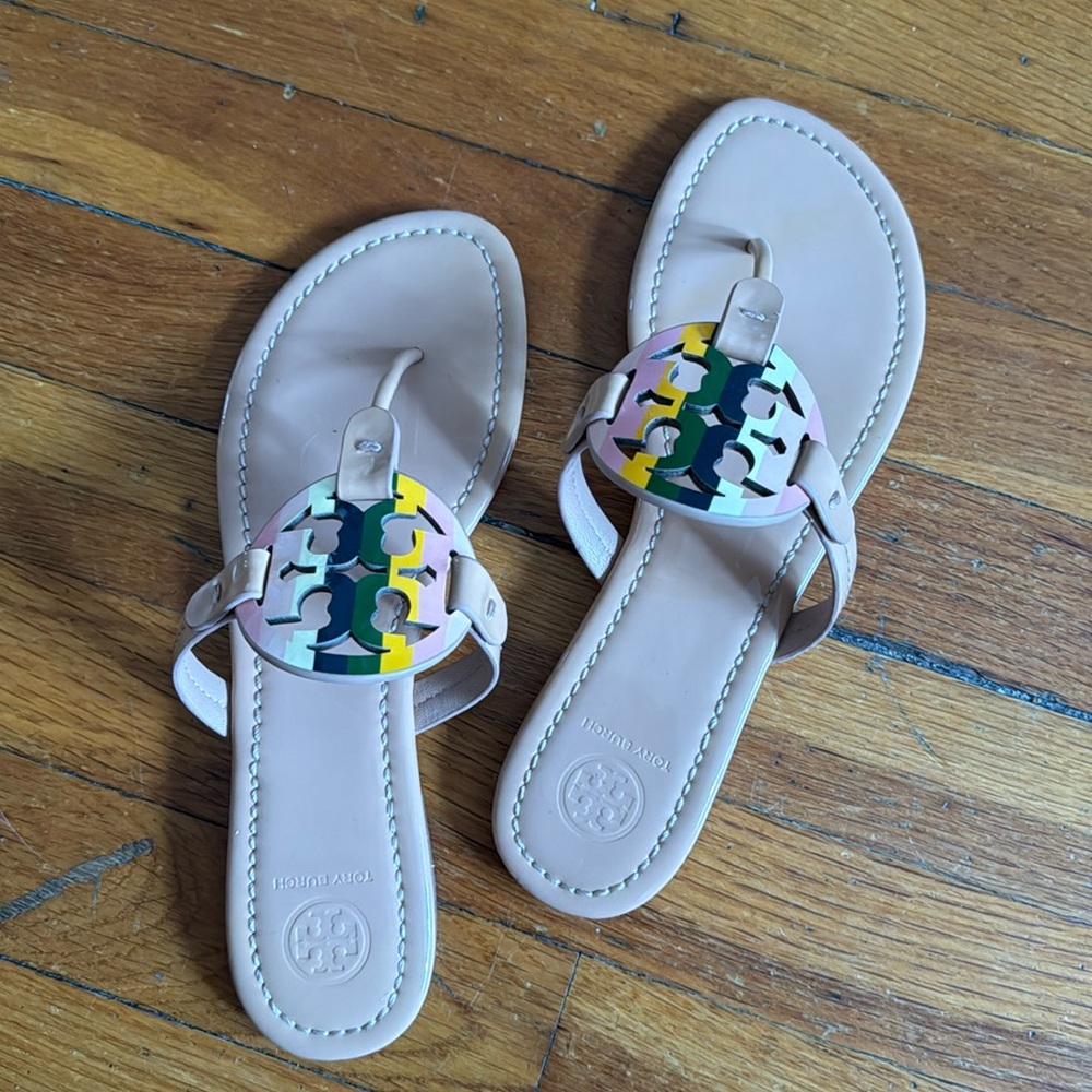 *brand new* Tory Burch Women’s Miller Flat Sandal Patent Leather Size 8.5